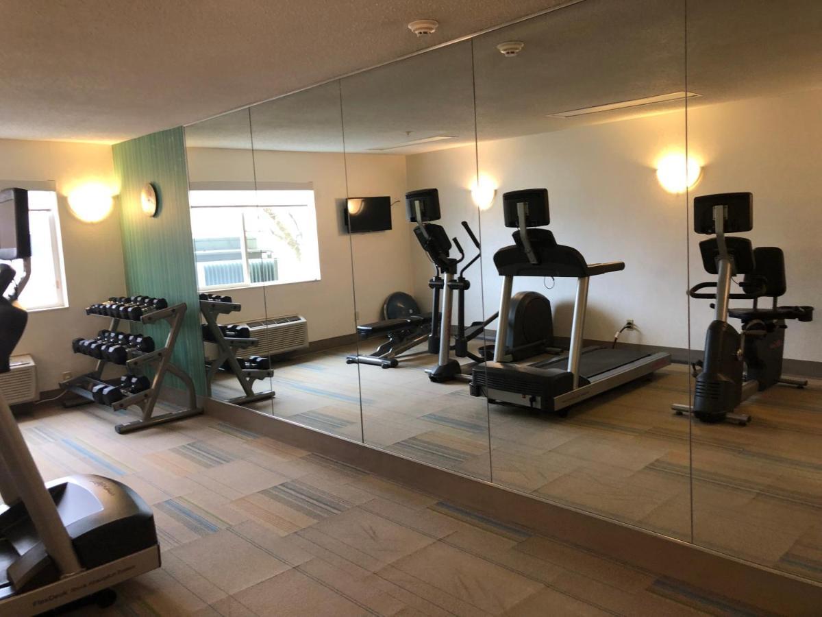 Holiday Inn Express Mt. Vernon By Ihg Mount Vernon Buitenkant foto