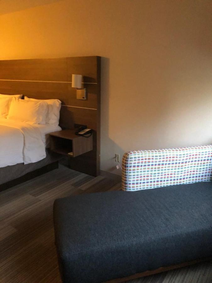 Holiday Inn Express Mt. Vernon By Ihg Mount Vernon Buitenkant foto