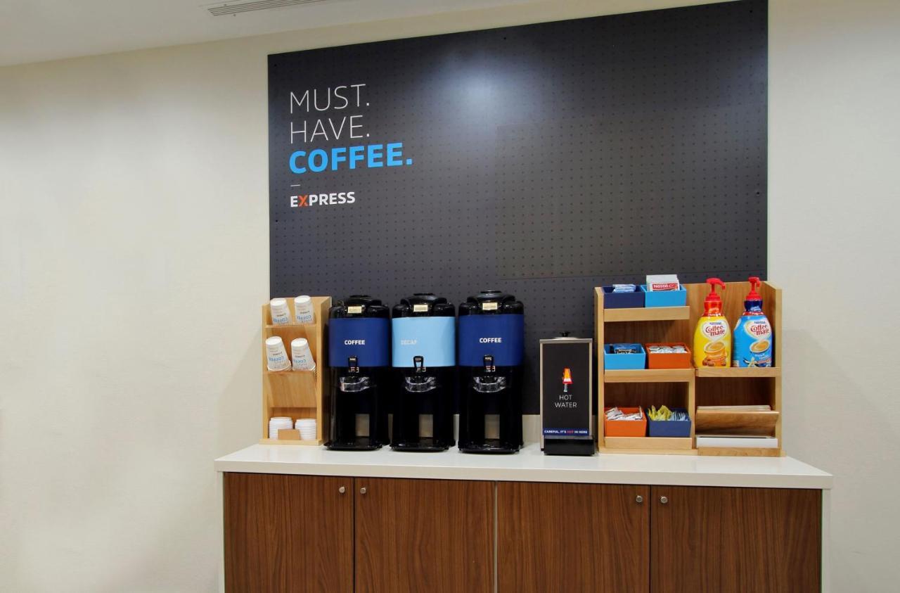 Holiday Inn Express Mt. Vernon By Ihg Mount Vernon Buitenkant foto